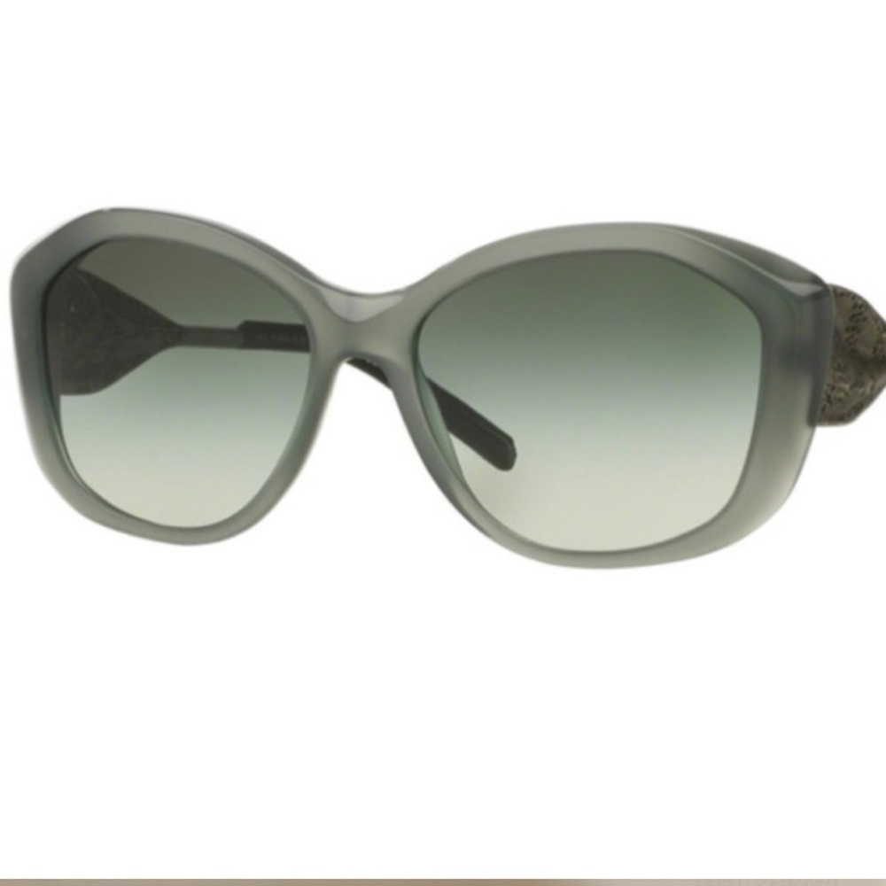 Burberry sunglasses